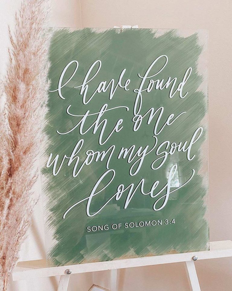 Engagement Gifts 2022 Guide 30+ Gift Ideas For Any Couple