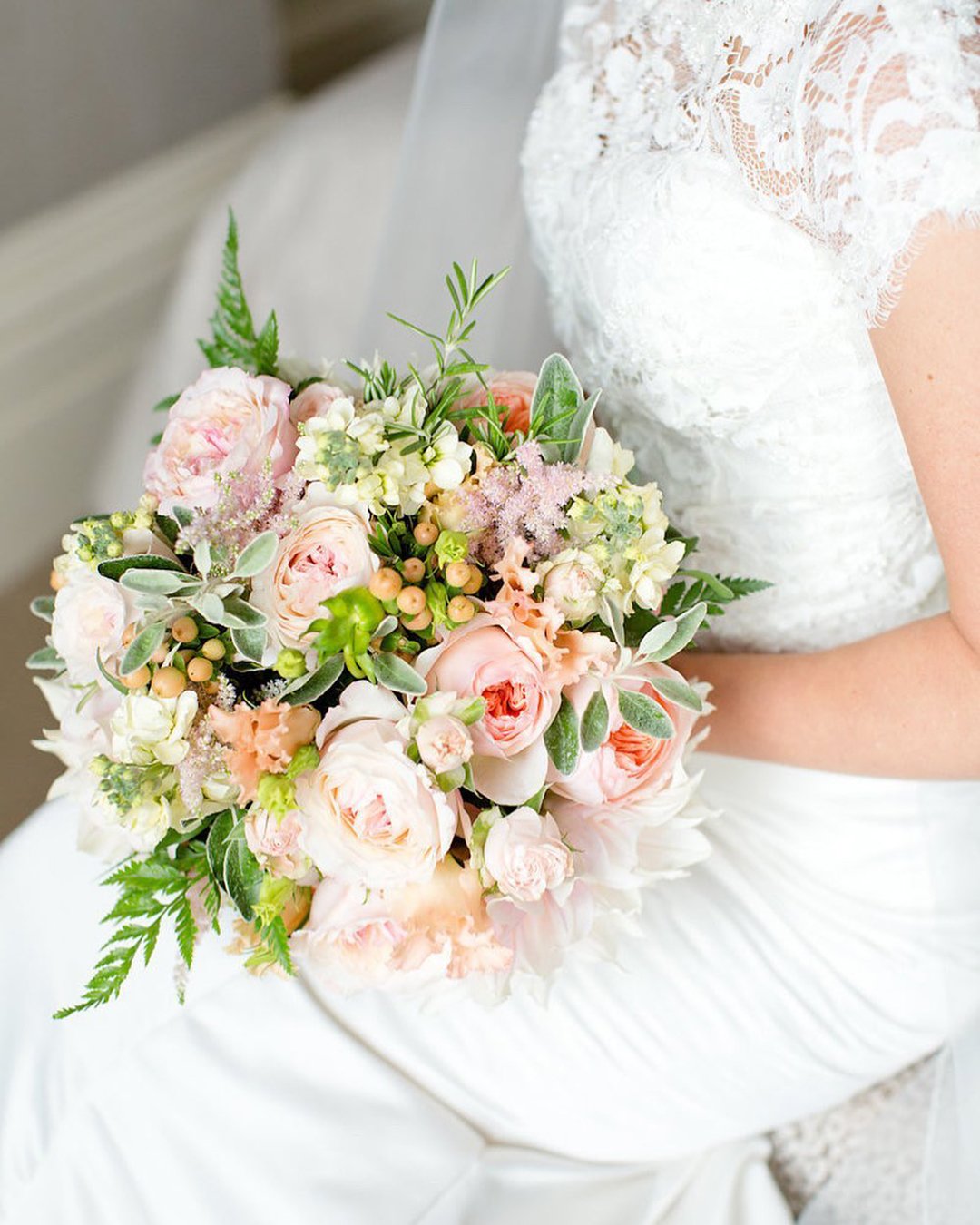 gorgeous summer wedding bouquets pale pink roses with greens flowersbyeve