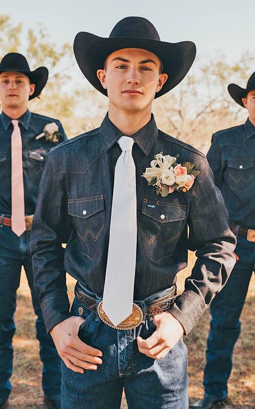 Rustic Groom Attire: 15 Suits [2022 ...