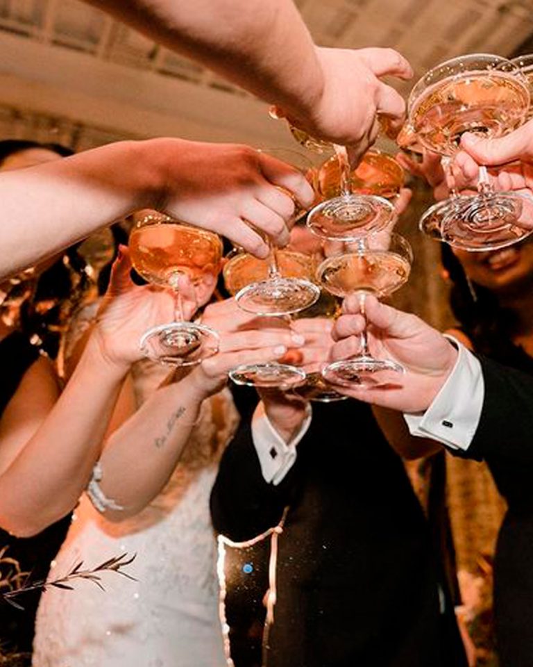 Wedding Dinner Music Playlist For Your Perfect Celebration