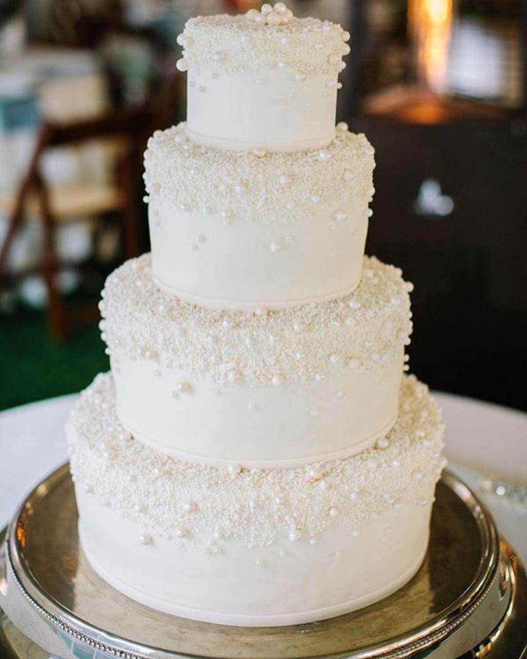 winter wedding cakes white simple with pearls planyourweddingxo