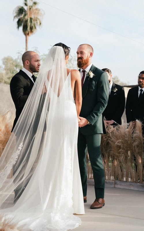 https://www.weddingforward.com/wp-content/uploads/2021/05/american-wedding-traditions-bride-groom-feature.jpg