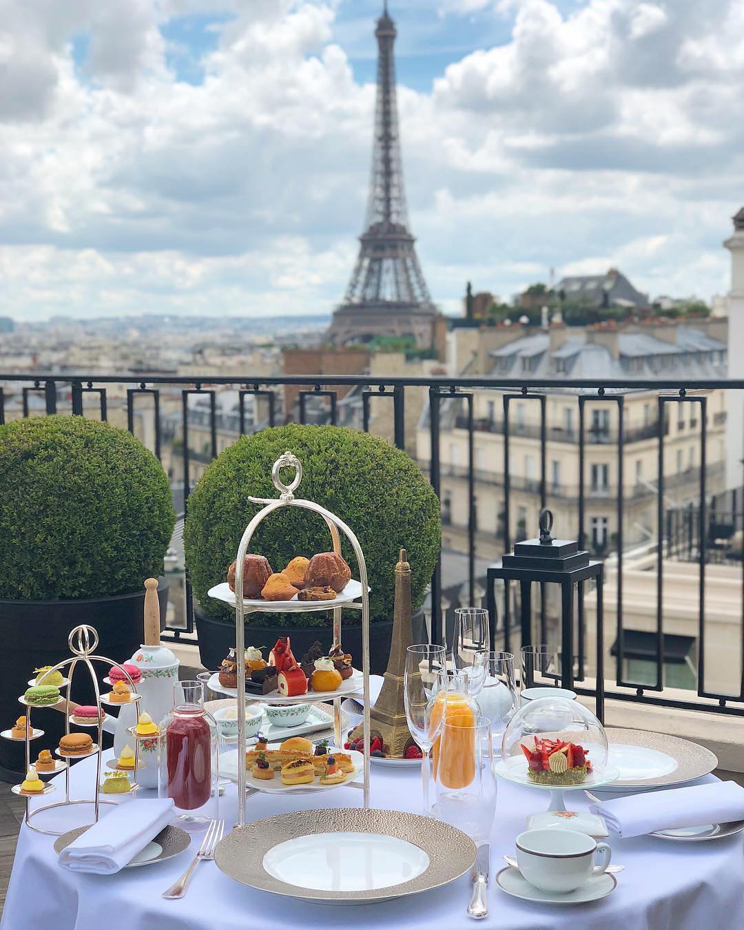 best honeymoon resorts paris hotel breakfast fourseasons