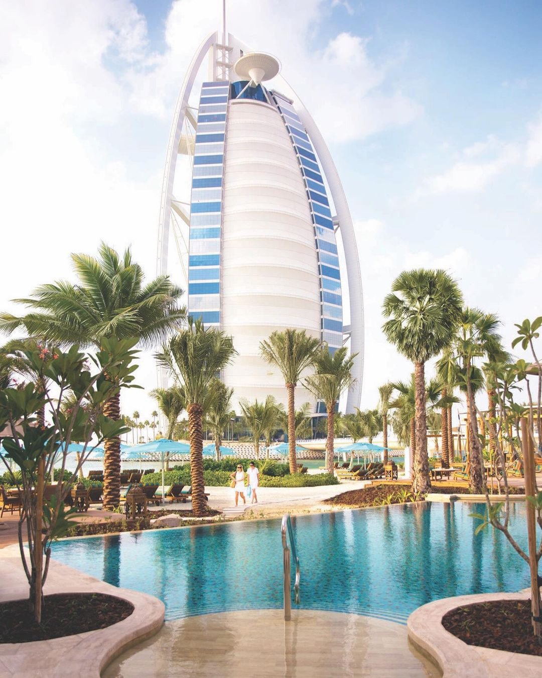 best honeymoon resorts pool palms jumeirahgroup_dubai