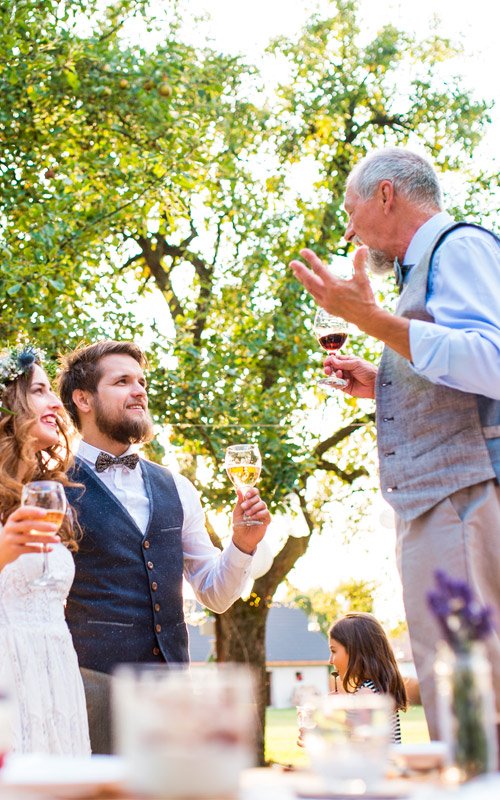 These 9 touching ways to include Dad in your wedding will be the best  Father's Day gifts - Her World Singapore