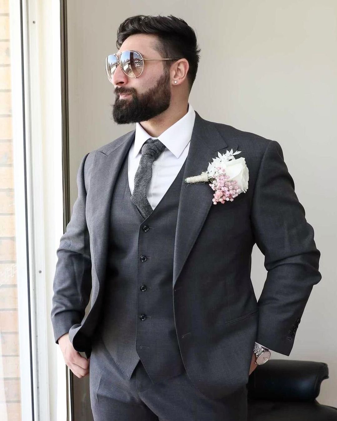 groom suits grey with tie jacket with boutonniere suavebespoke