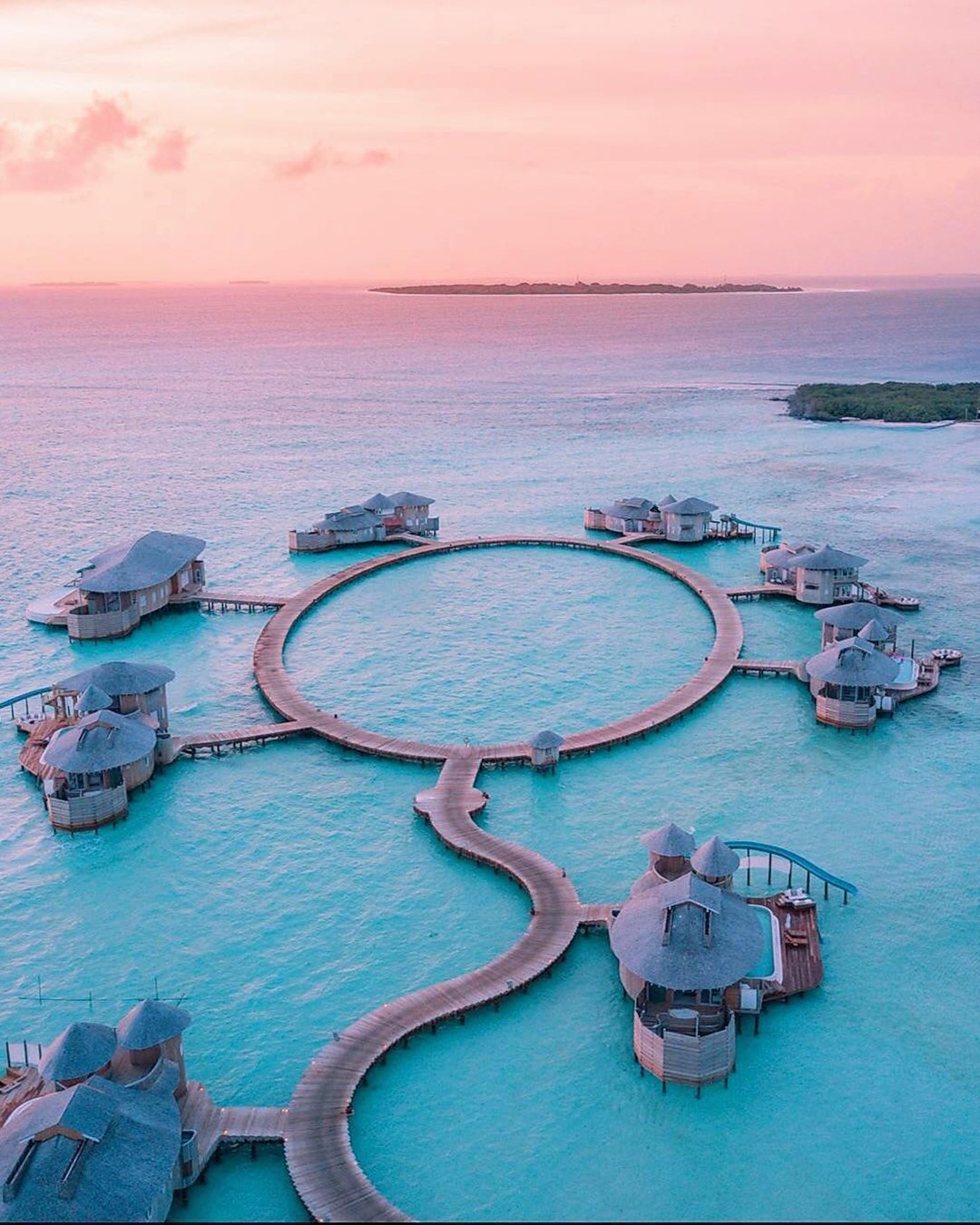 honeymoon beach maldives
