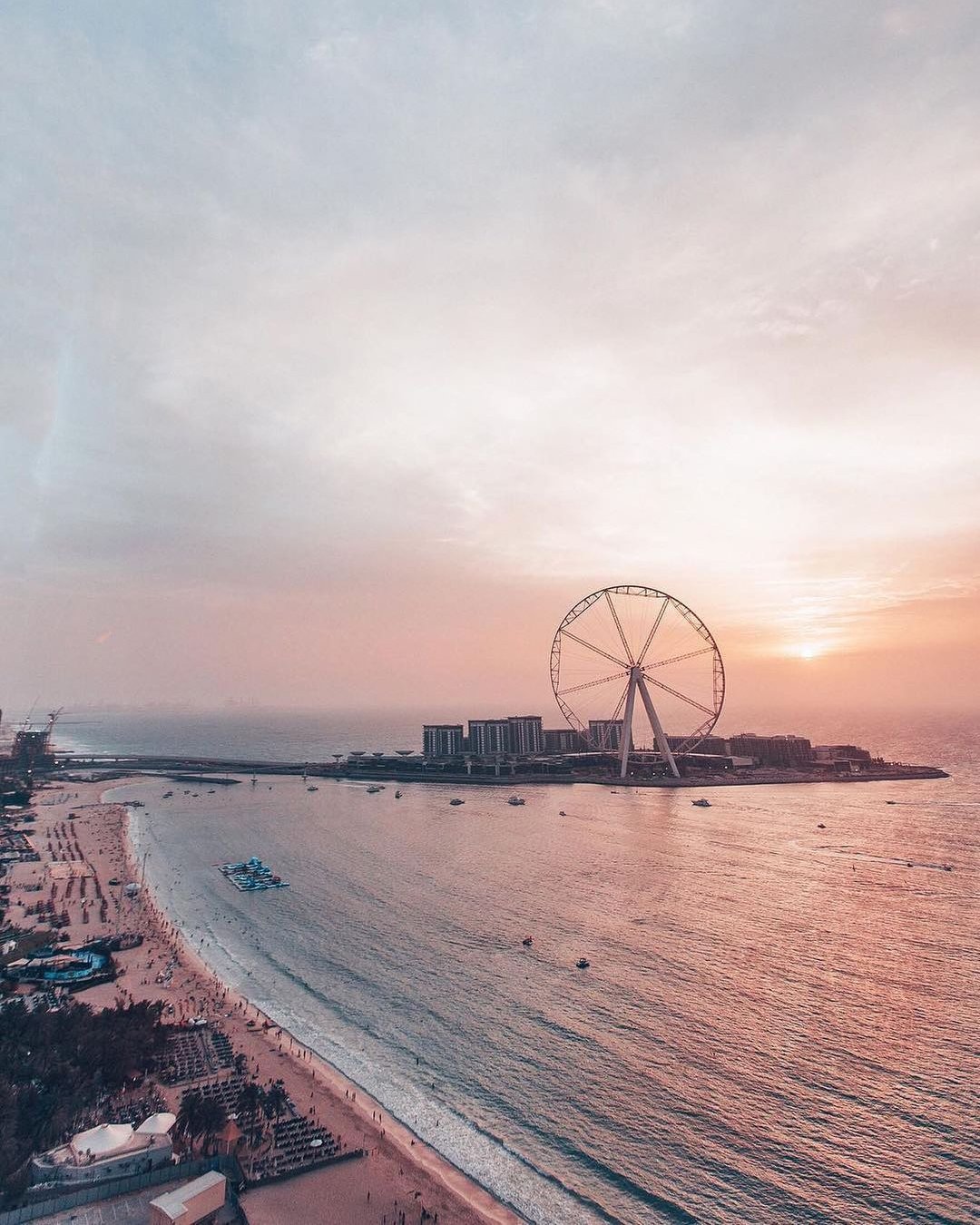 honeymoon beach ocean dubai rixospremiumdubai