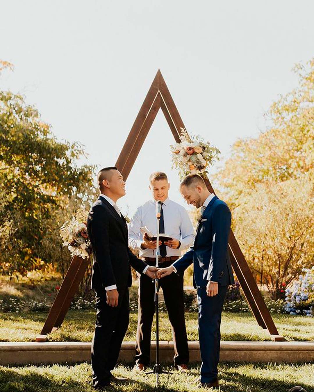 Gay And Lesbian Wedding Ideas: 20 Trendy And Cute Ideas
