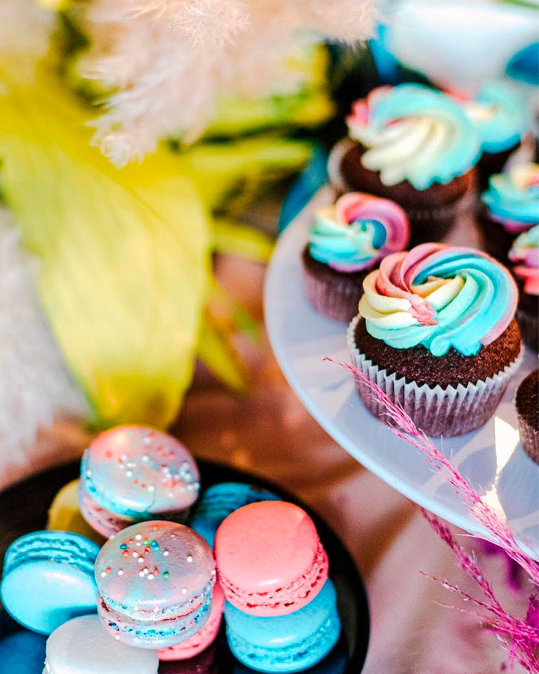 same sex wedding ideas rainbow cupcake signal