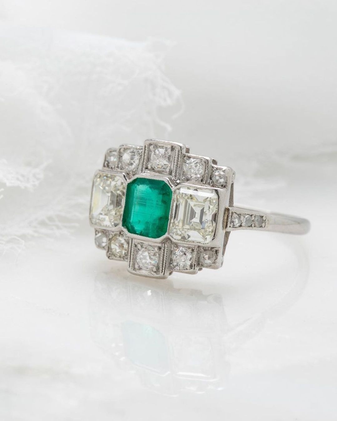 vintage engagement rings vintage emerald rings