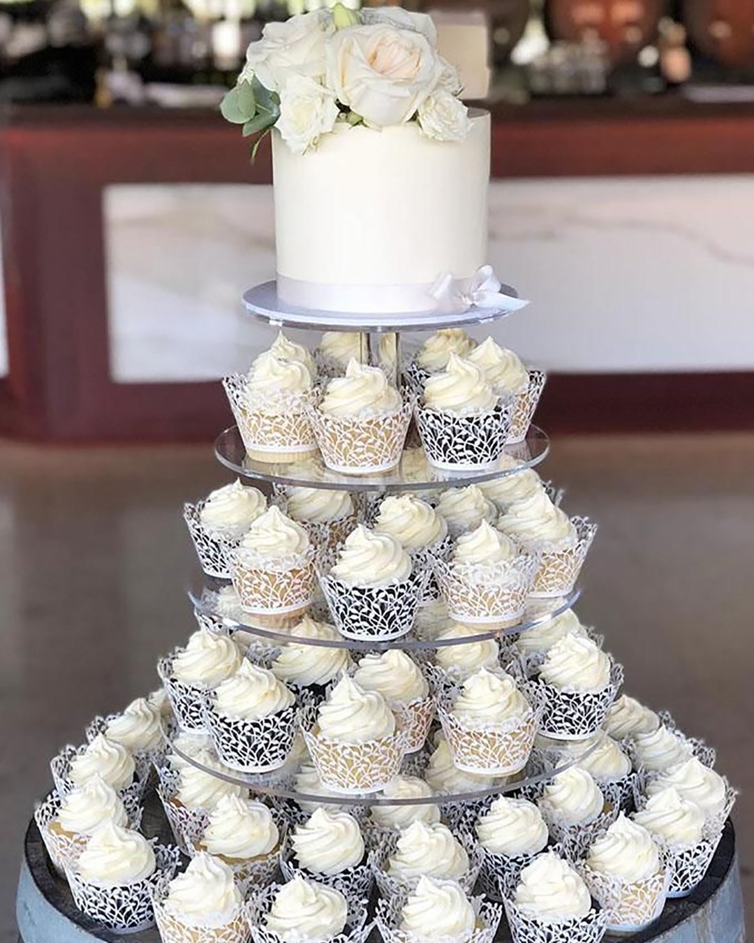 wedding cake alternatives white cupcakes blondebakingmama
