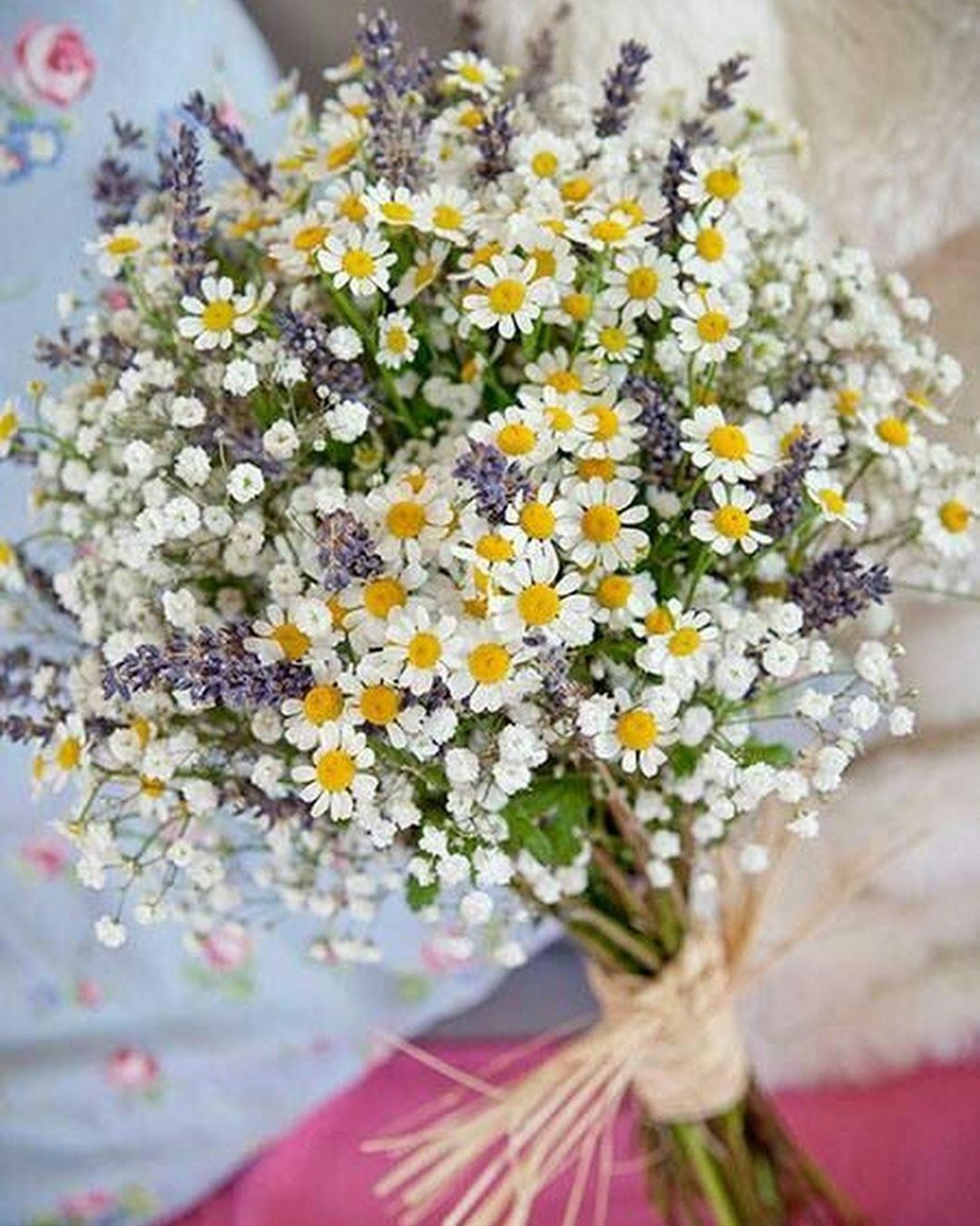 wildflower wedding bouquets anna hardy photography
