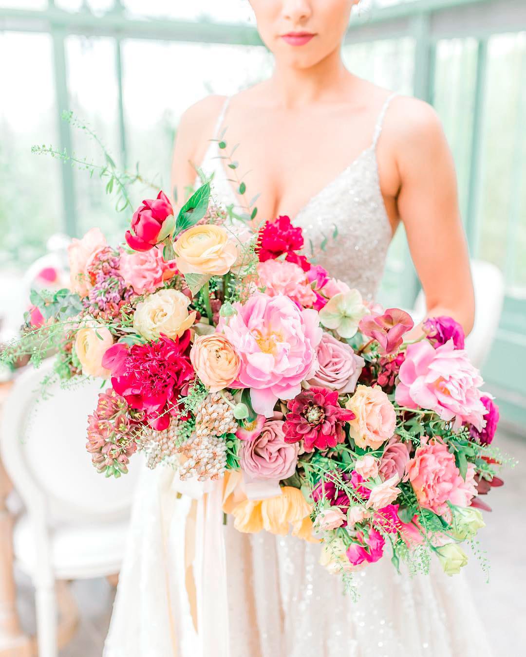gorgeous summer wedding bouquets pink inspo