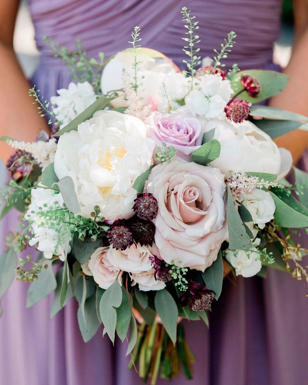 gorgeous summer wedding bouquets purple violet