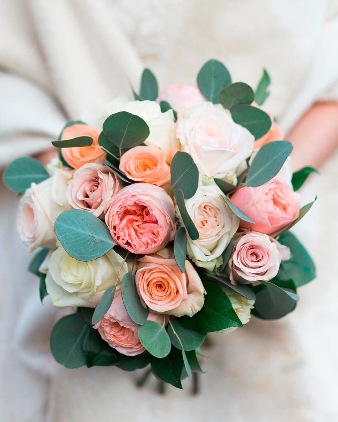 gorgeous summer wedding bouquets