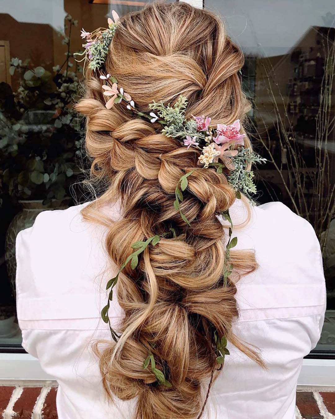 wedding hairstyles with flowers braided hair down wb_upstyles