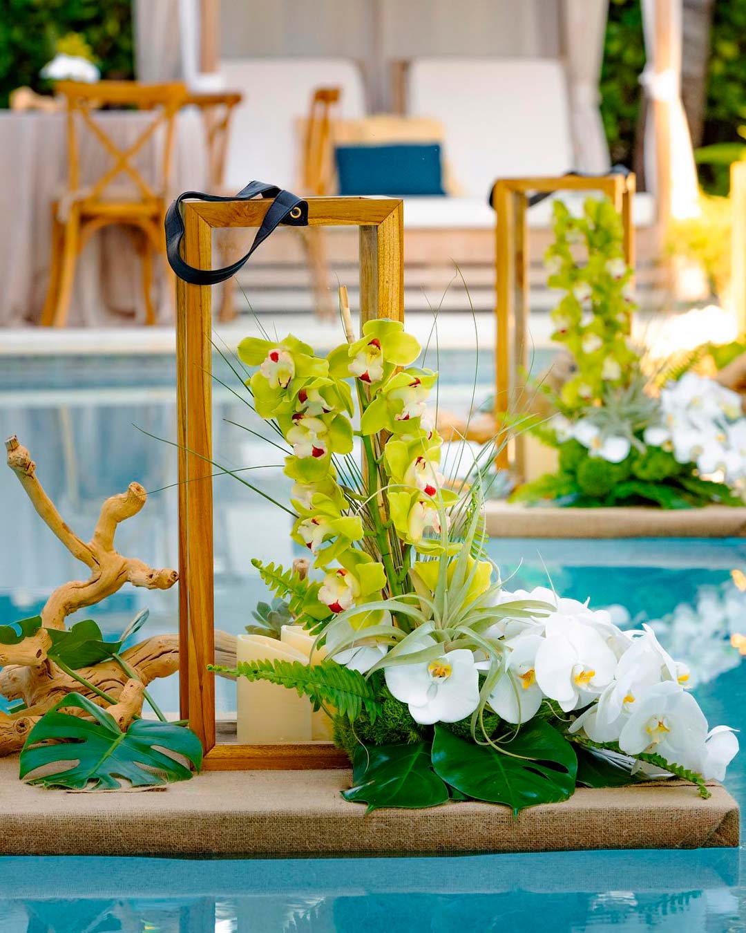 wedding pool party decoration floating flowers tropical