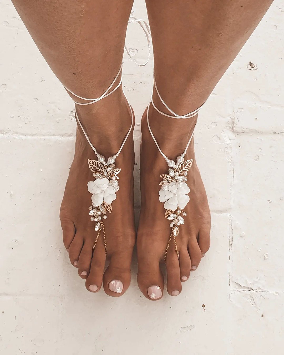 beach wedding shoes floral barefoot be_nelipots