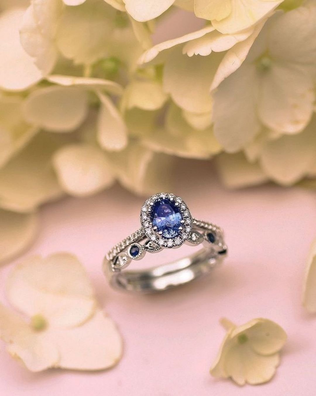 colored engagement rings sapphires rings2