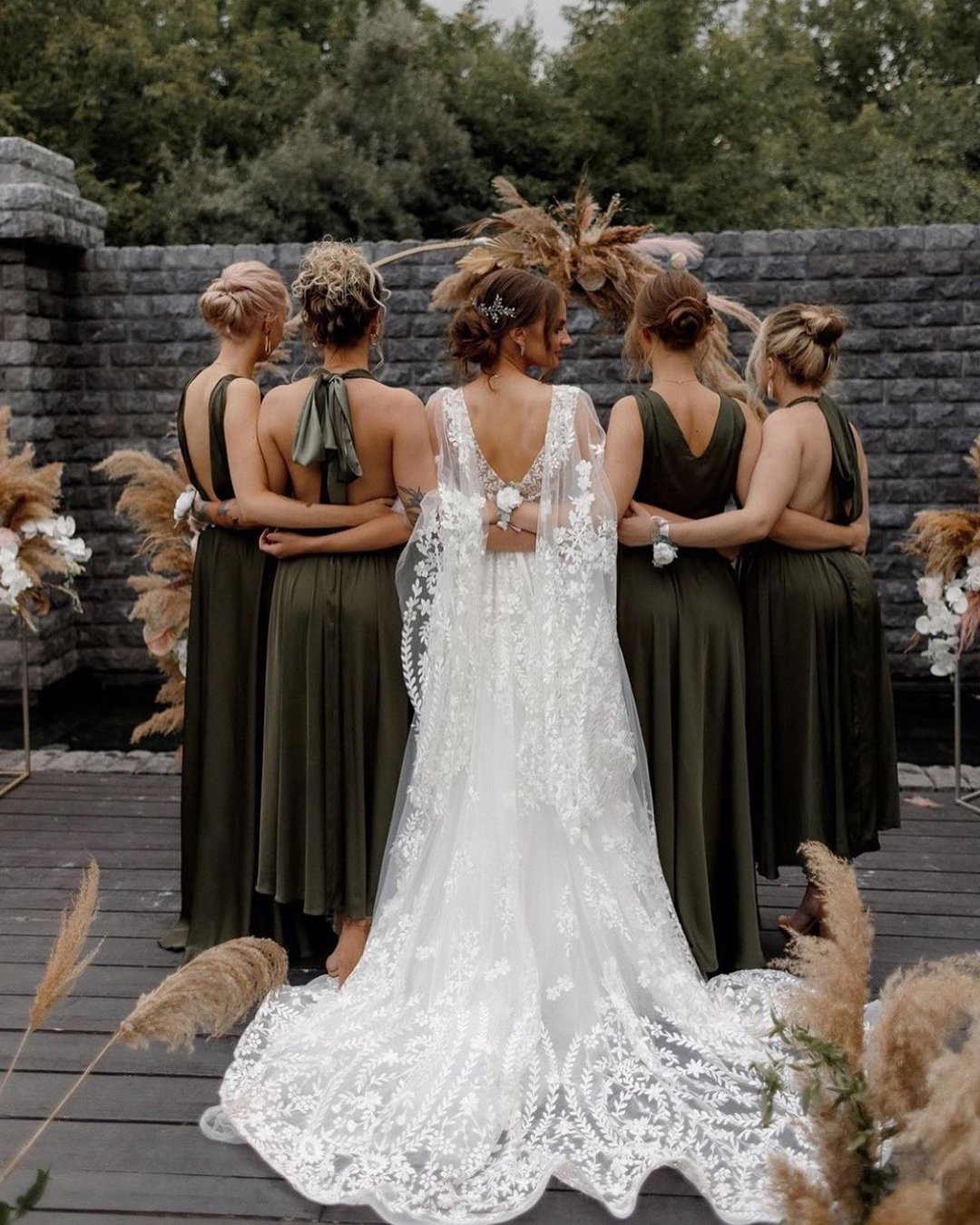 Green Bridesmaid Dresses: 15 Best Looks 