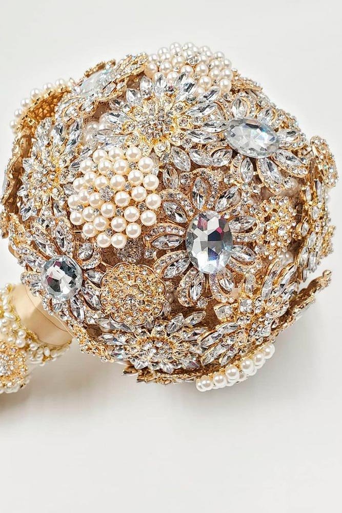 wedding brooch bouquet crystals gems pearls