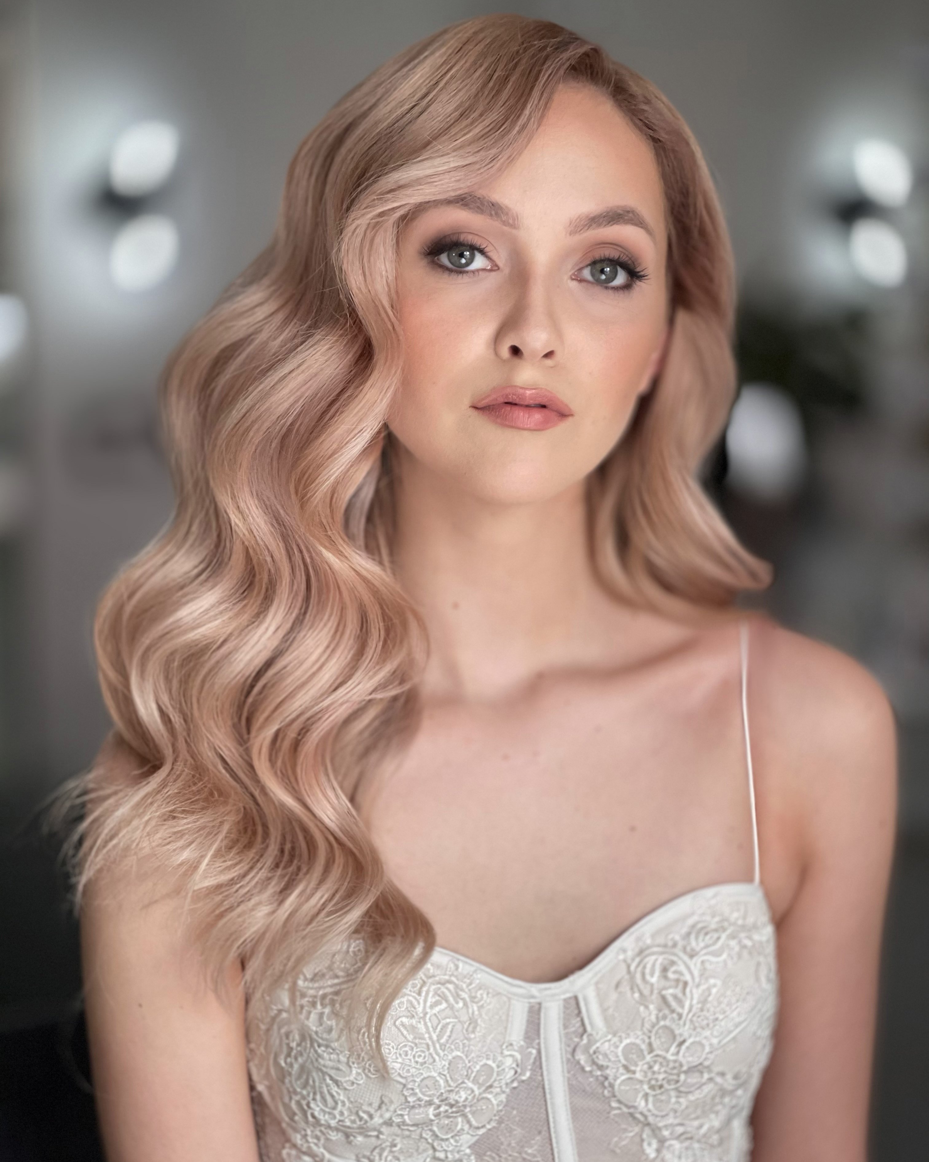 wedding hairstyles for thin hair loose waves blonde kasia_fortuna