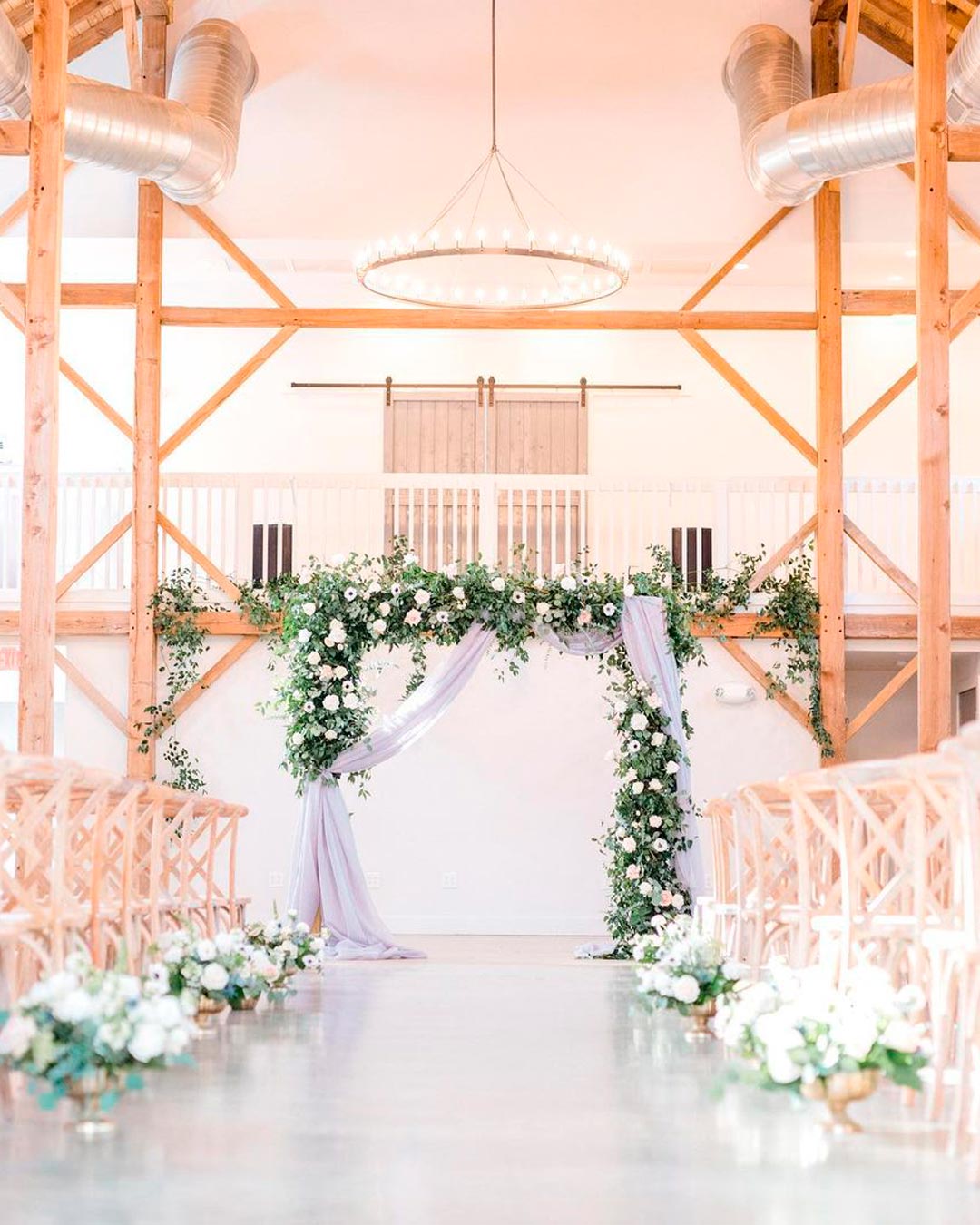 barn wedding venues aisle arch