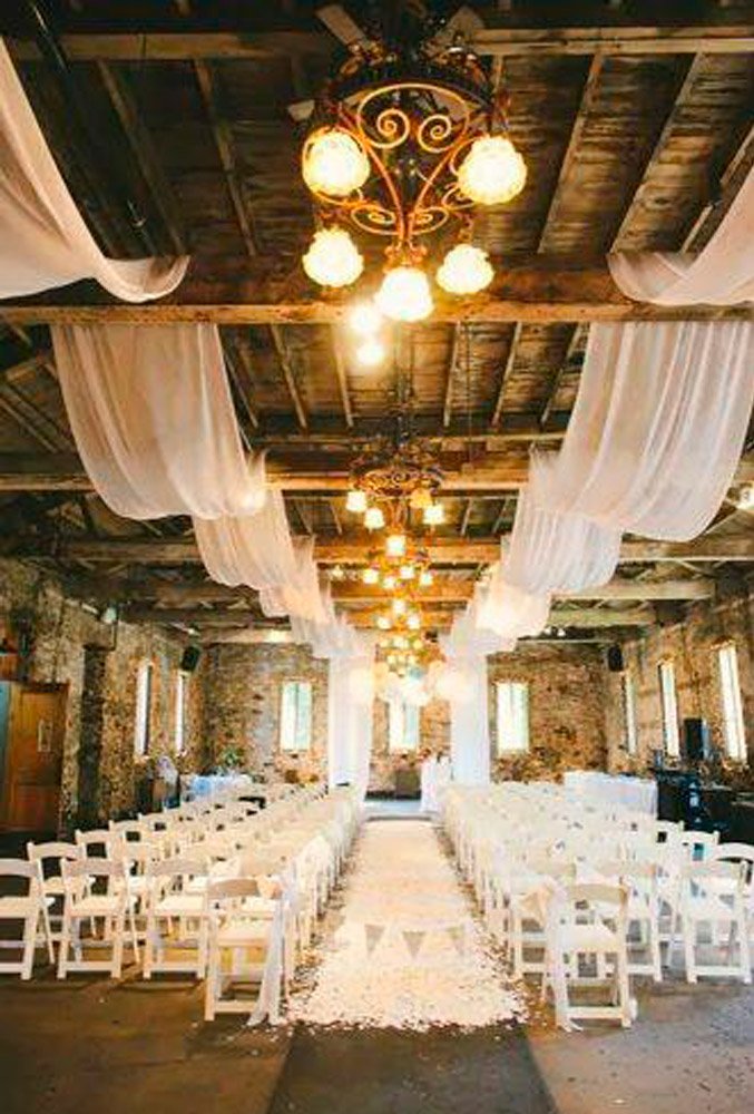 rustic wedding venues barn ceremony