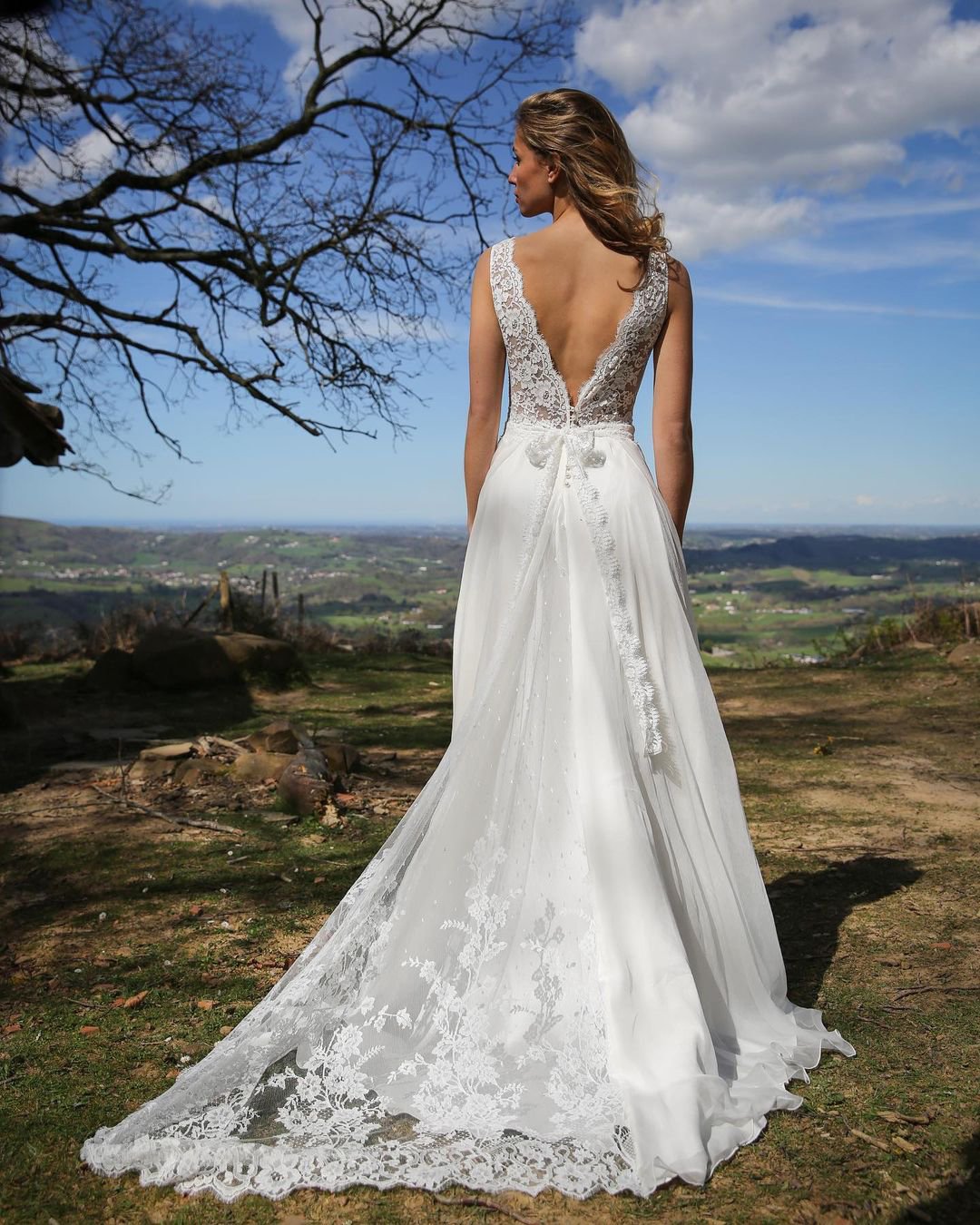 country style wedding dresses lace v back rustic marielaportecreatrice