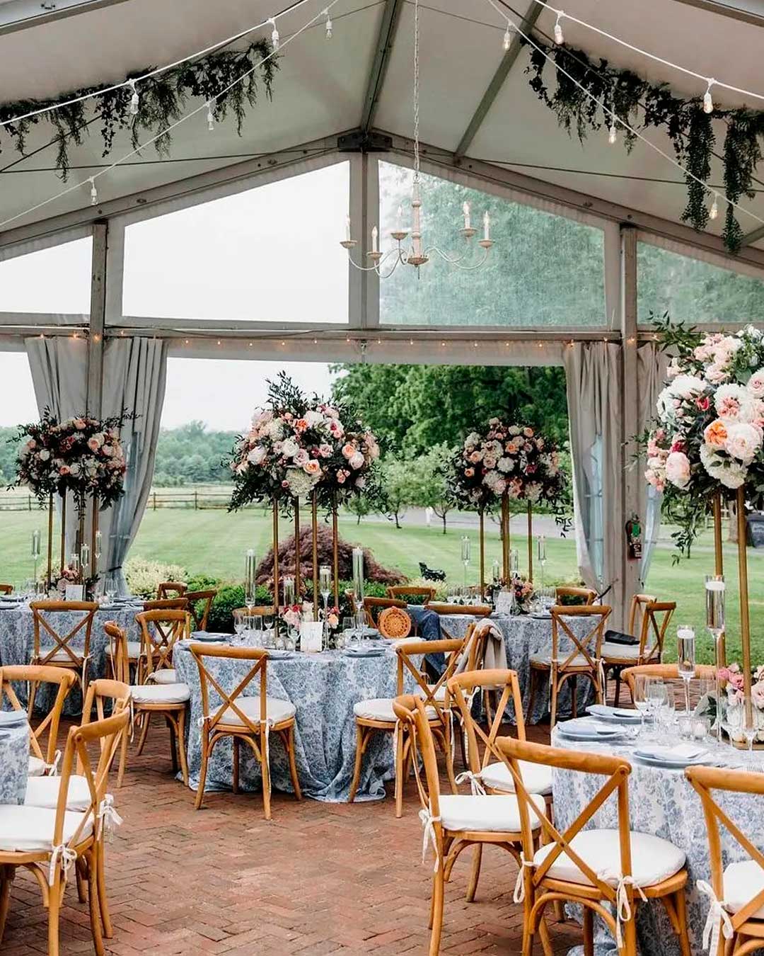 rustic wedding venues in new jersey outdoor table setting