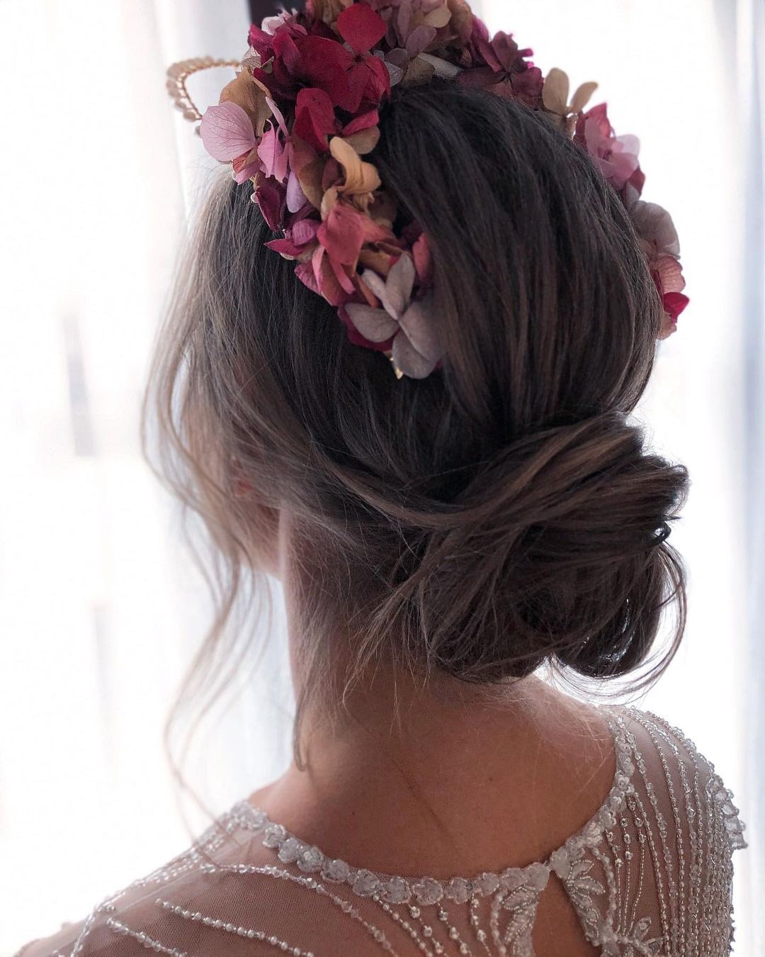 wedding hairstyles for bride messy bun with flower halo katya.valentinahair