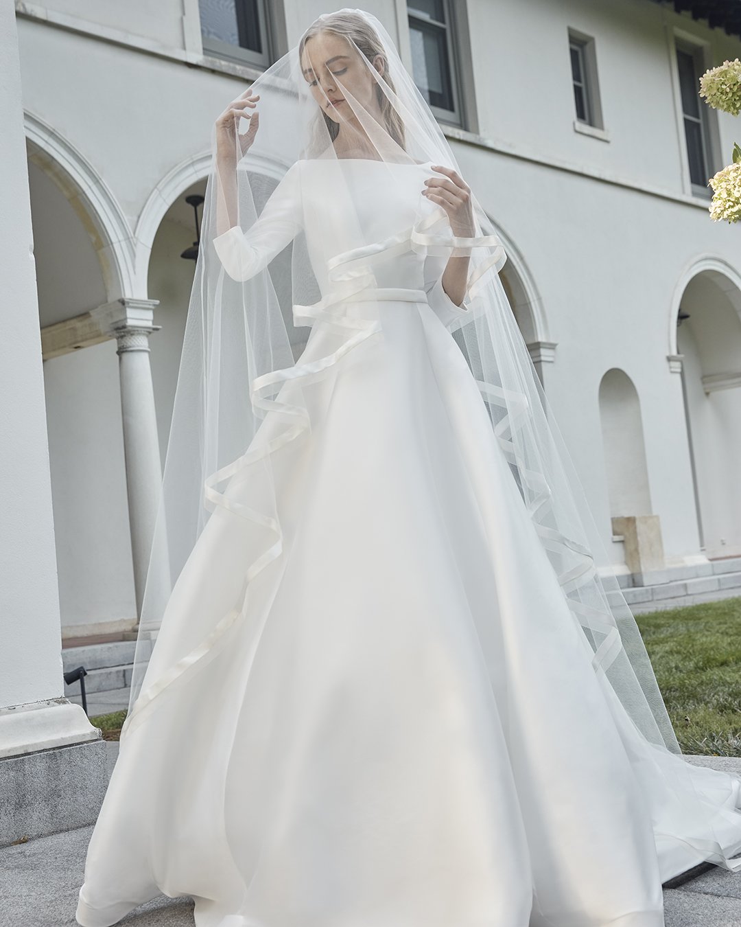 Modest Wedding Dresses: 33 Elegant 