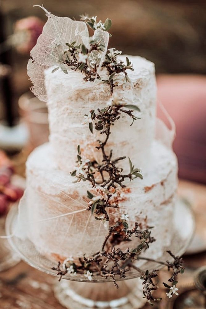 simple romantic wedding cakes rustic