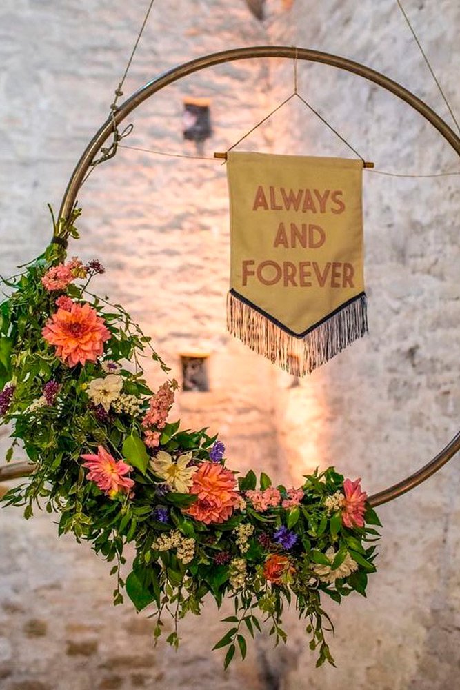 simply chic wedding flower decor ideas ring