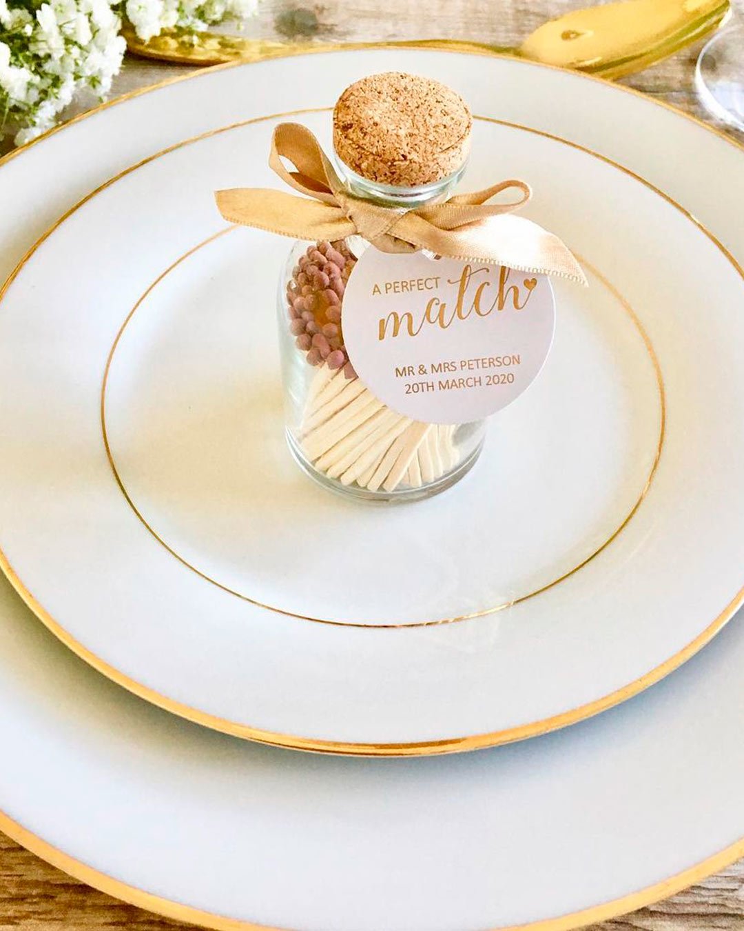 wedding favor ideas for guests matches tag fire