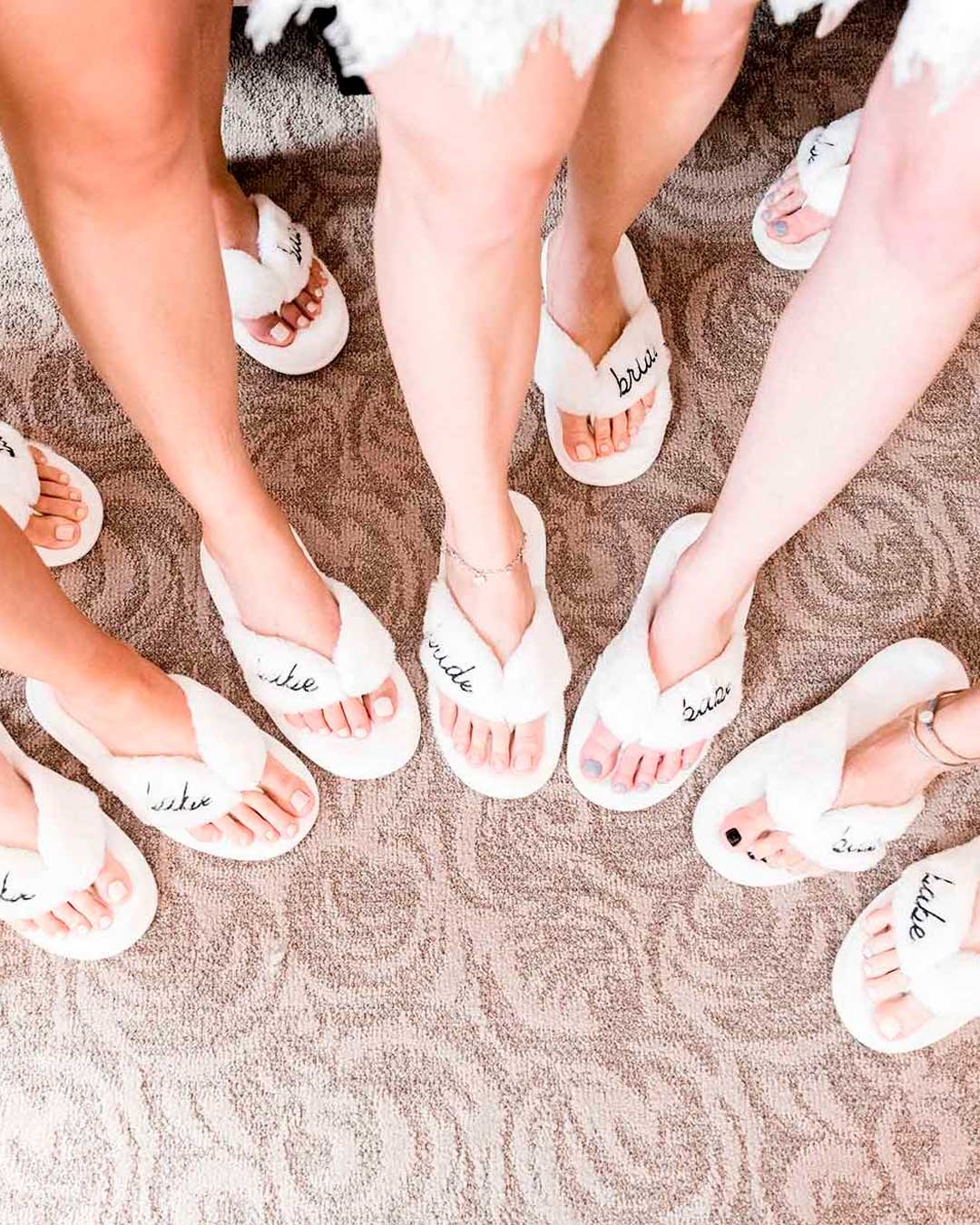wedding favor ideas for guests matching slippers