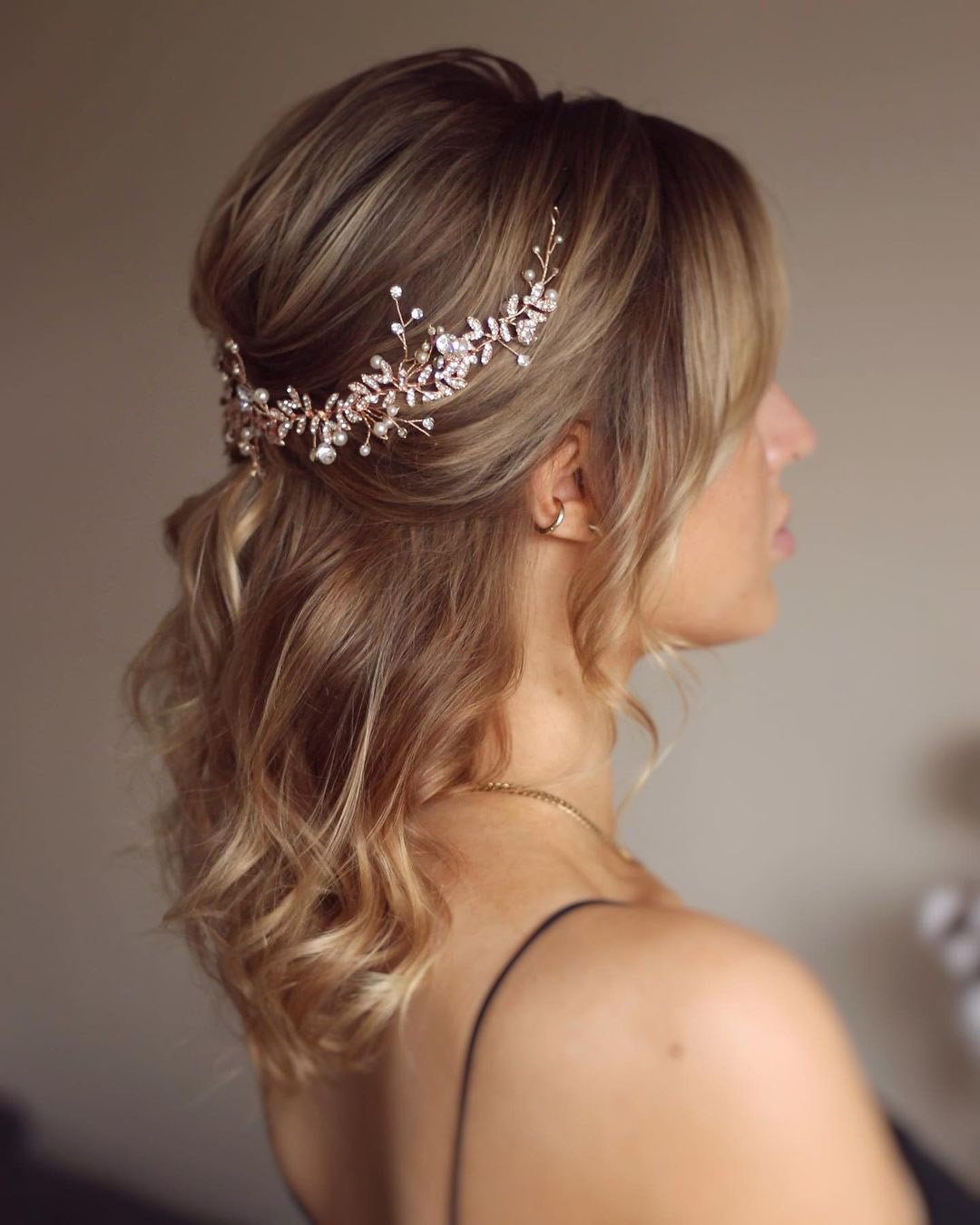 wedding hairstyles with bangs half up on medium hair bridal_hairstylist