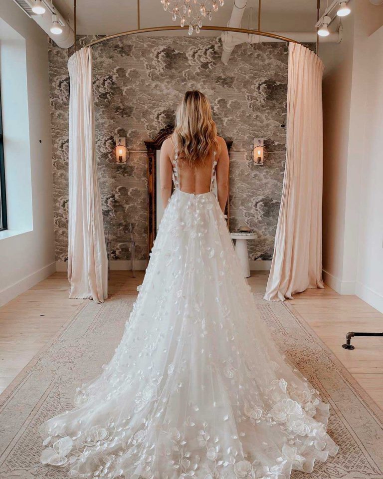 The Best Bridal Salons In Chicago Where To Find Your Dream Dress?