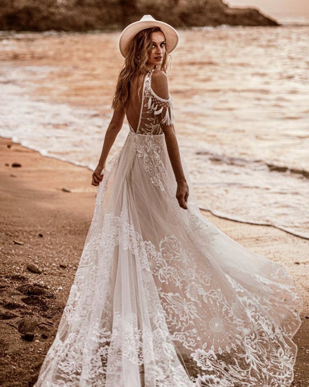 Boho Wedding Dresses: 33 Looks For Free ...