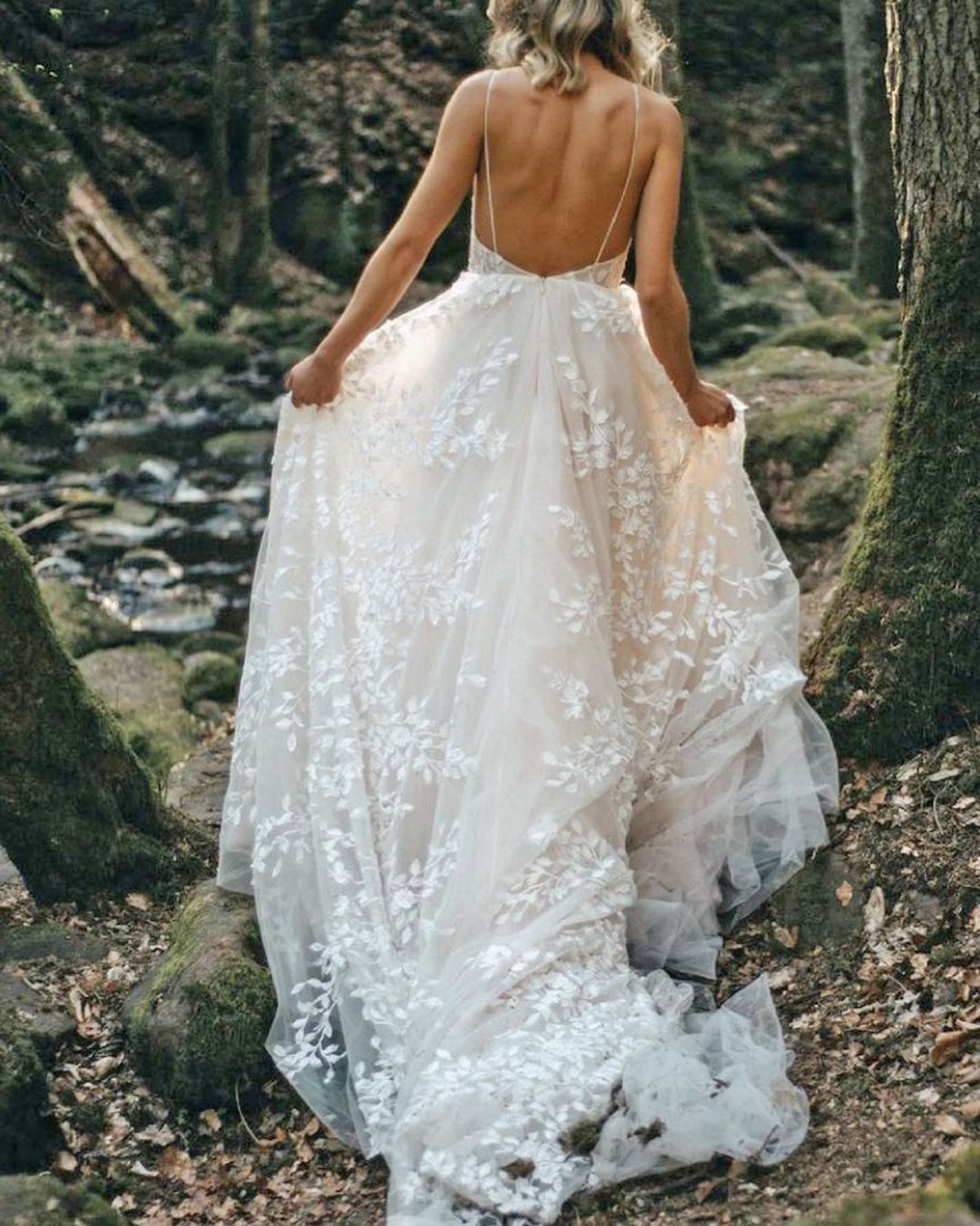 country style wedding dresses a line with spaghetti straps backless vagabond