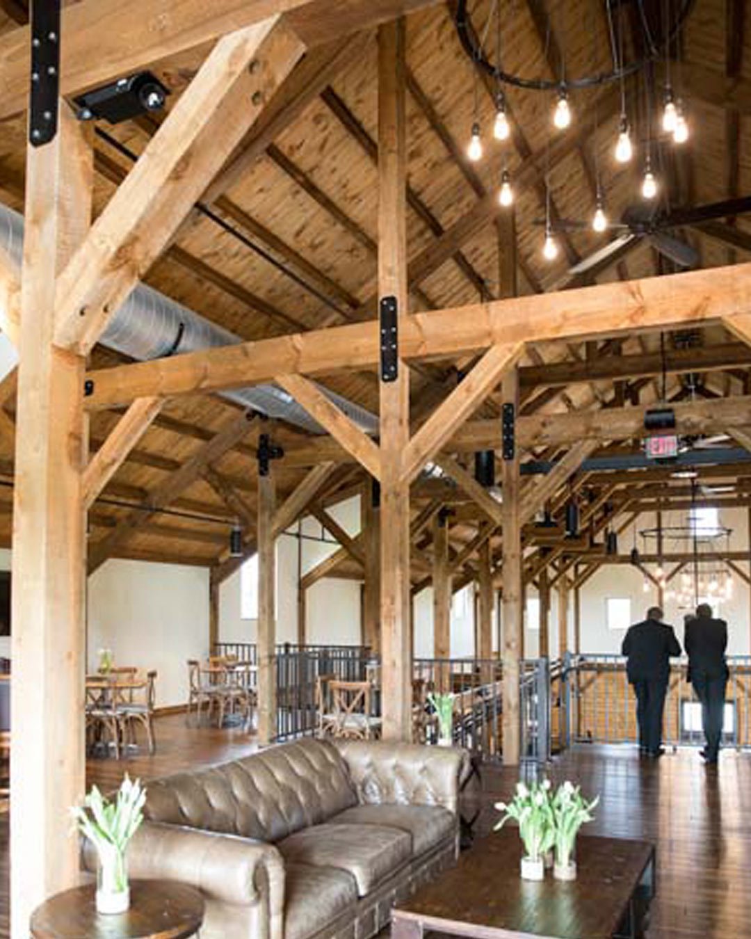 rustic wedding venues in wi aisle indoor
