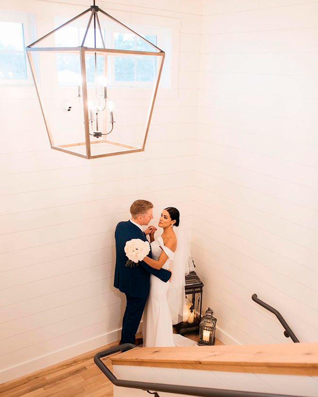 rustic wedding venues in wi bride groom