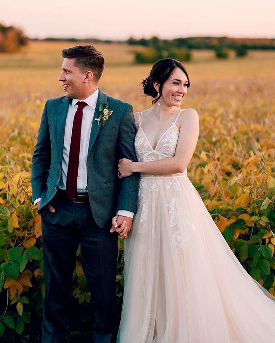 rustic wedding venues in wi outdoor bride groom