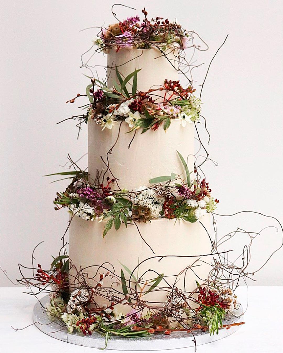 wedding cake ideas flowers wooden