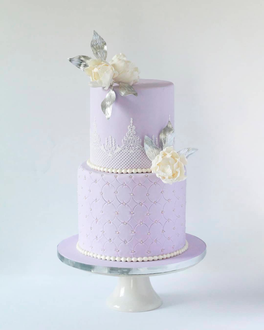 wedding cake ideas purple lace