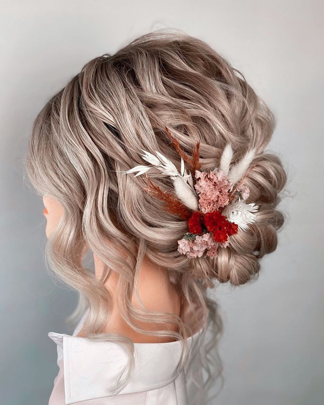 wedding hairstyles with flowers curly updo with flowers monamieweddinghair