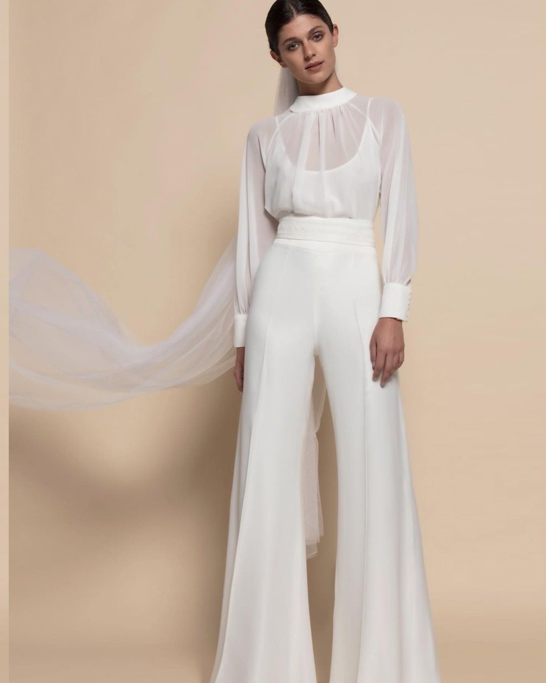 Wedding Pantsuit Ideas 2022 Guide + 