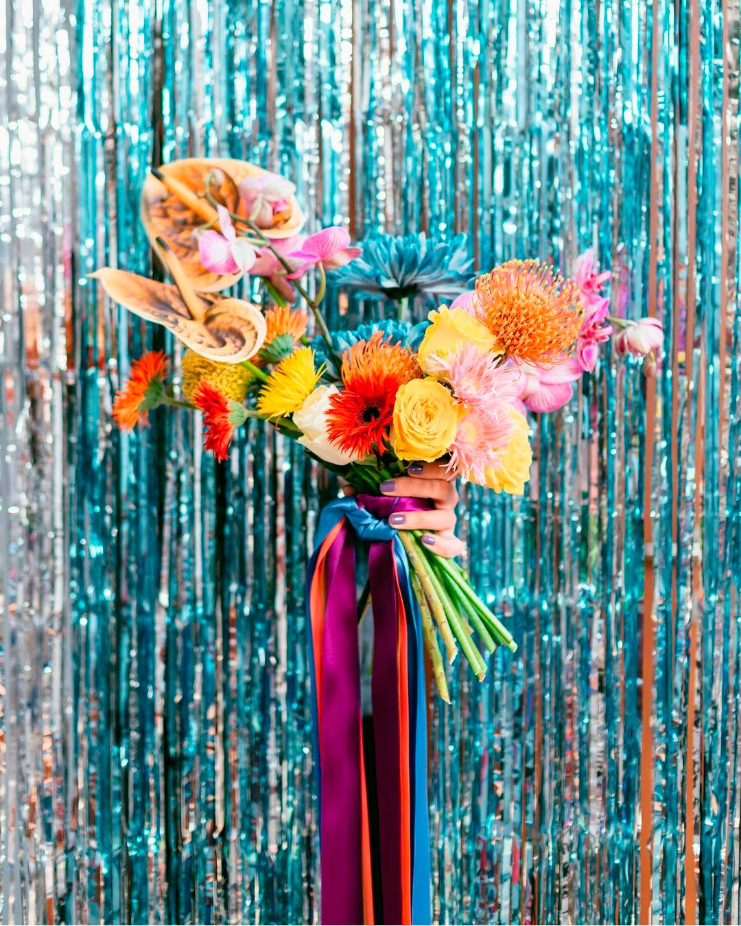 wedding trends bright colors structures