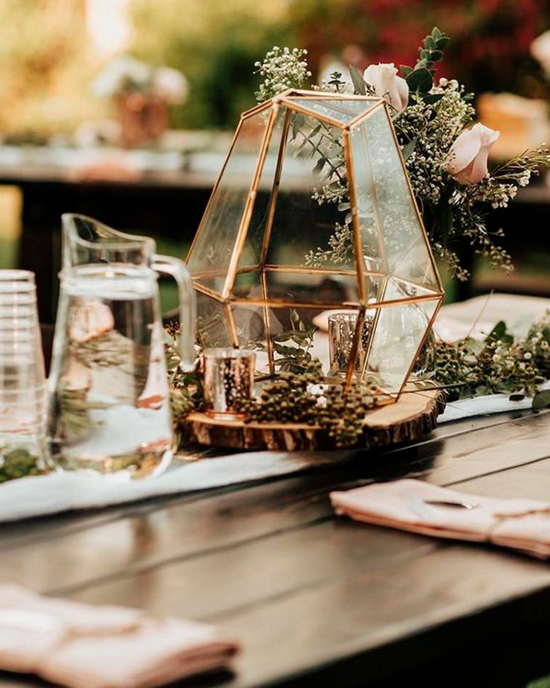 winter wedding decor table